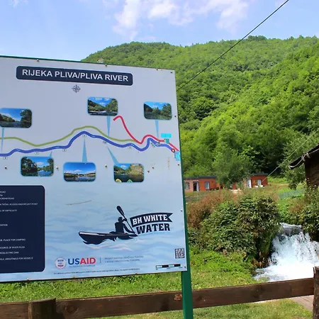 Domacinstvo Na Kraju Svijeta Hétvégi ház