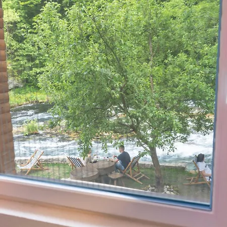 Domacinstvo Na Kraju Svijeta * Sipovo
