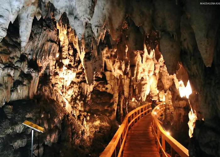 Hétvégi ház Domacinstvo Na Kraju Svijeta *