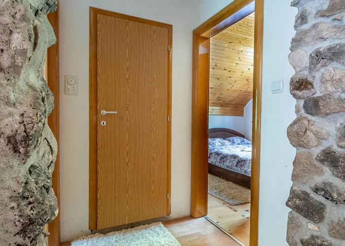 Domacinstvo Na Kraju Svijeta Hétvégi ház Šipovo