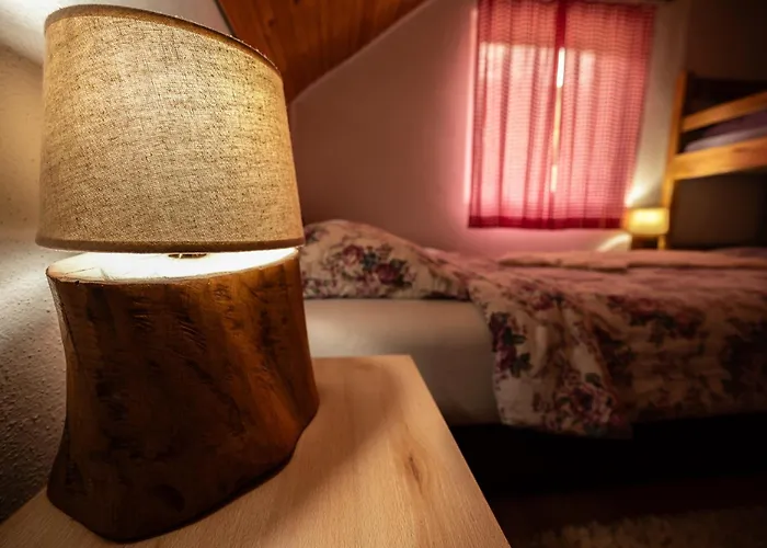 Domacinstvo Na Kraju Svijeta Šipovo