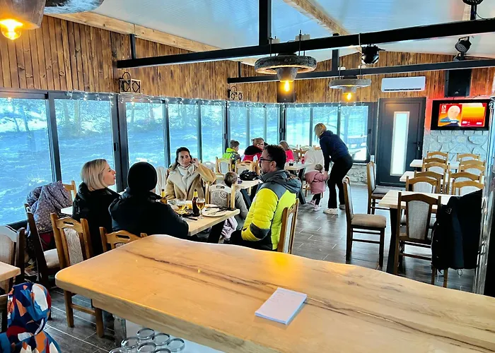 Hétvégi ház Domacinstvo Na Kraju Svijeta *